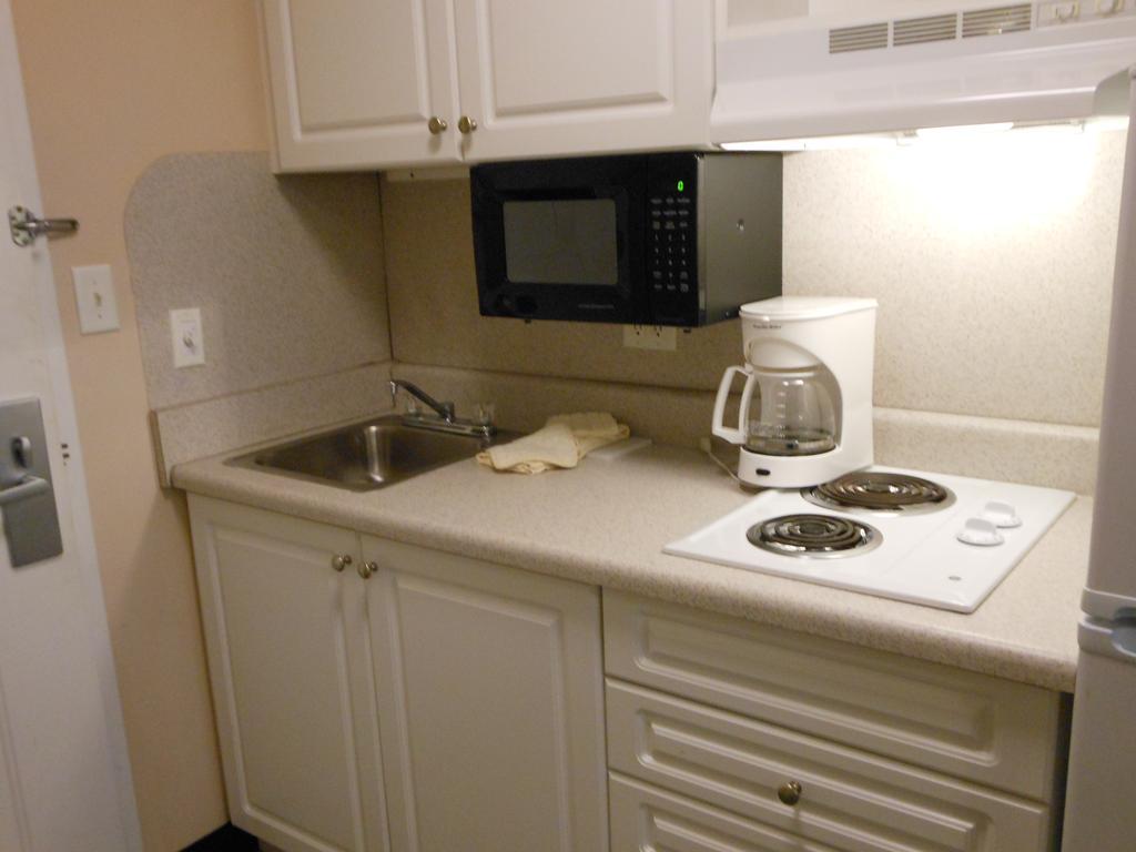 Intown Suites Extended Stay Select Hampton Va 客房 照片