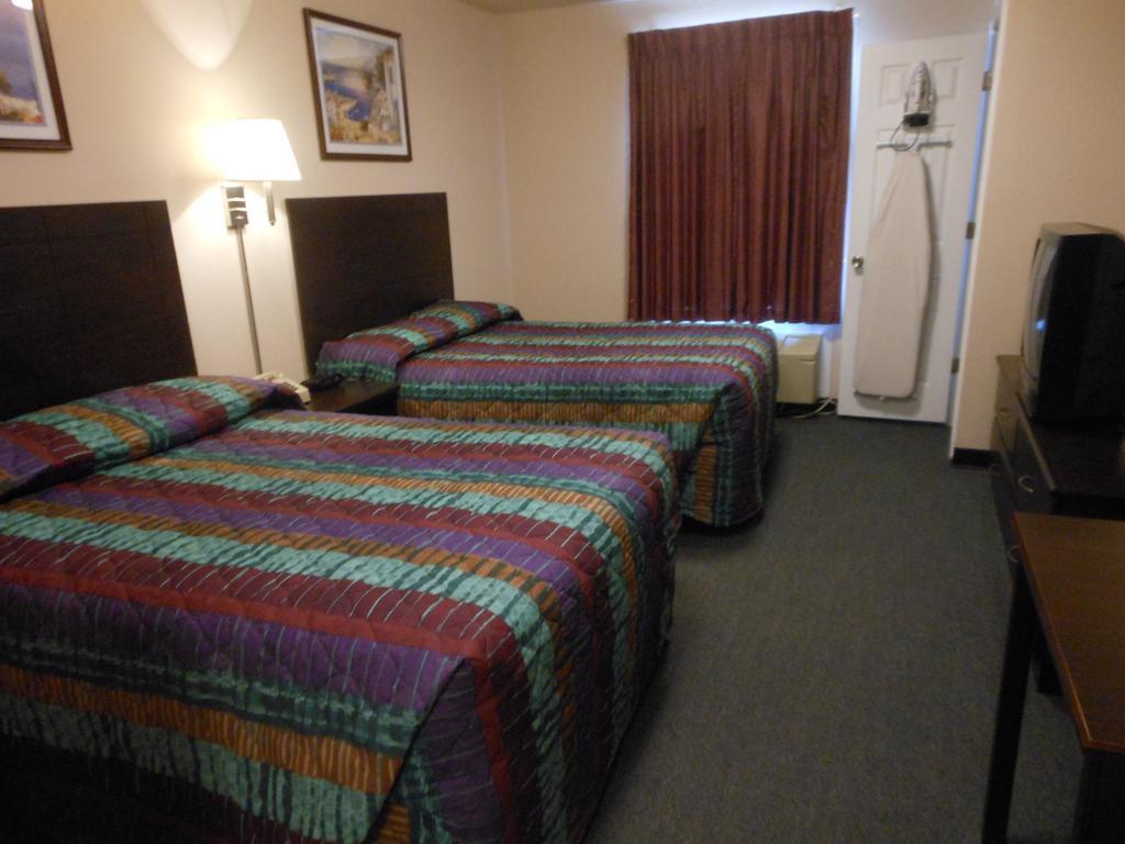 Intown Suites Extended Stay Select Hampton Va 客房 照片