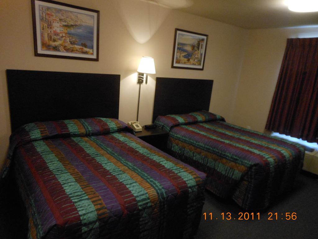 Intown Suites Extended Stay Select Hampton Va 客房 照片